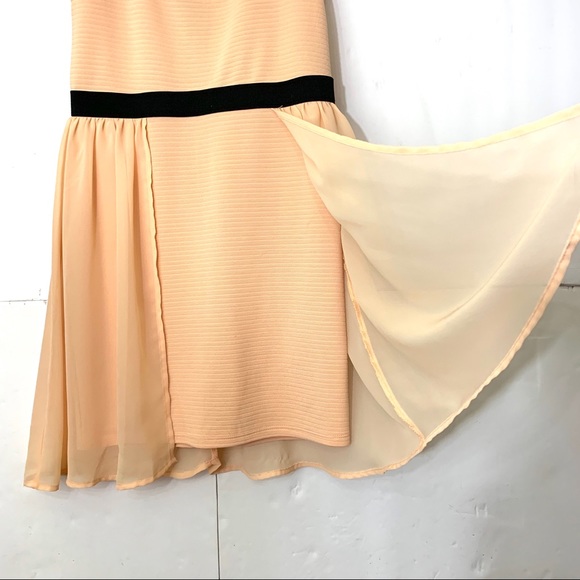 Material Girl Dress Skater Dress Front Keyhole Sm - Picture 5 of 10